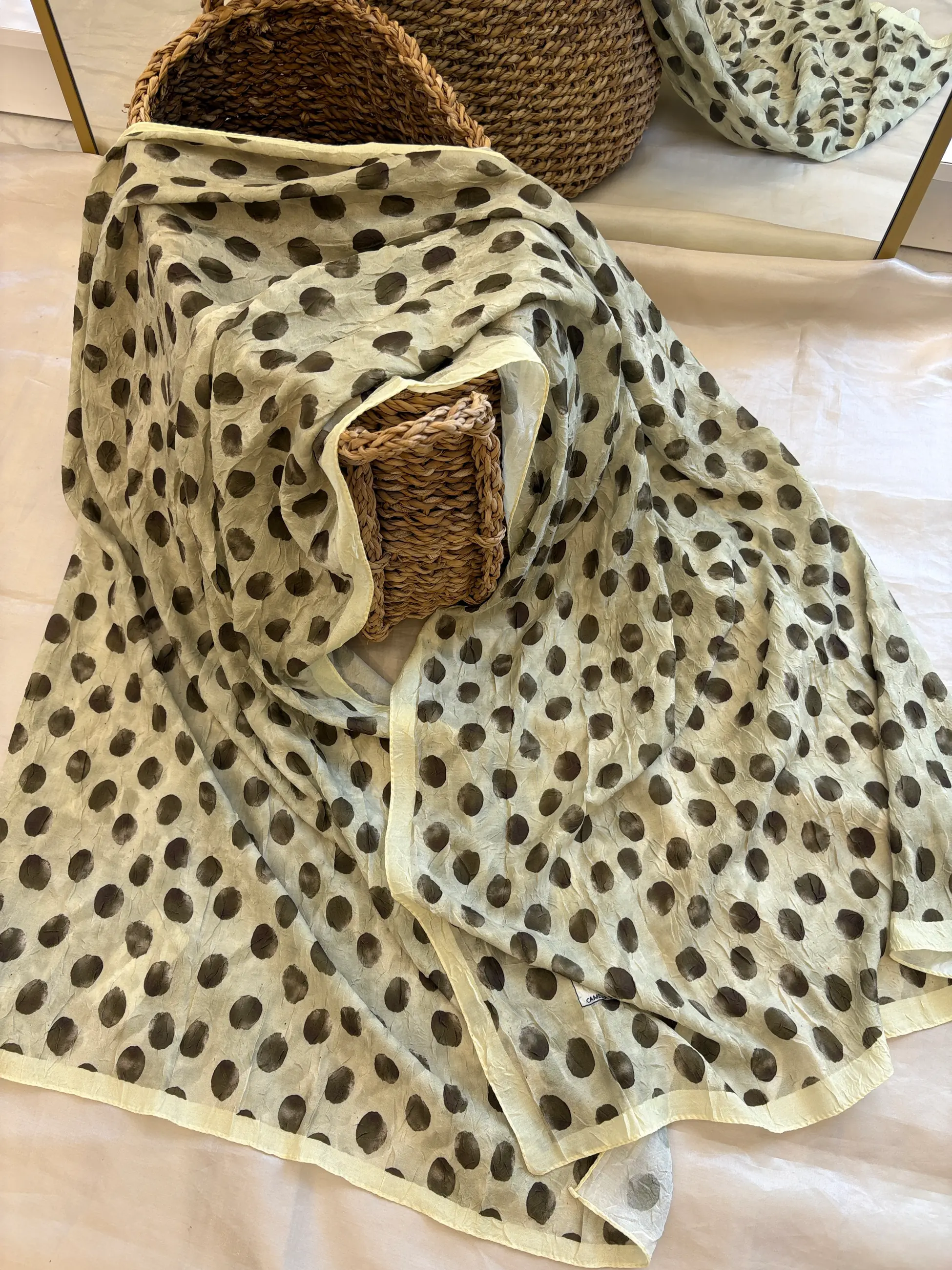 Soft Kraş Polka Şal