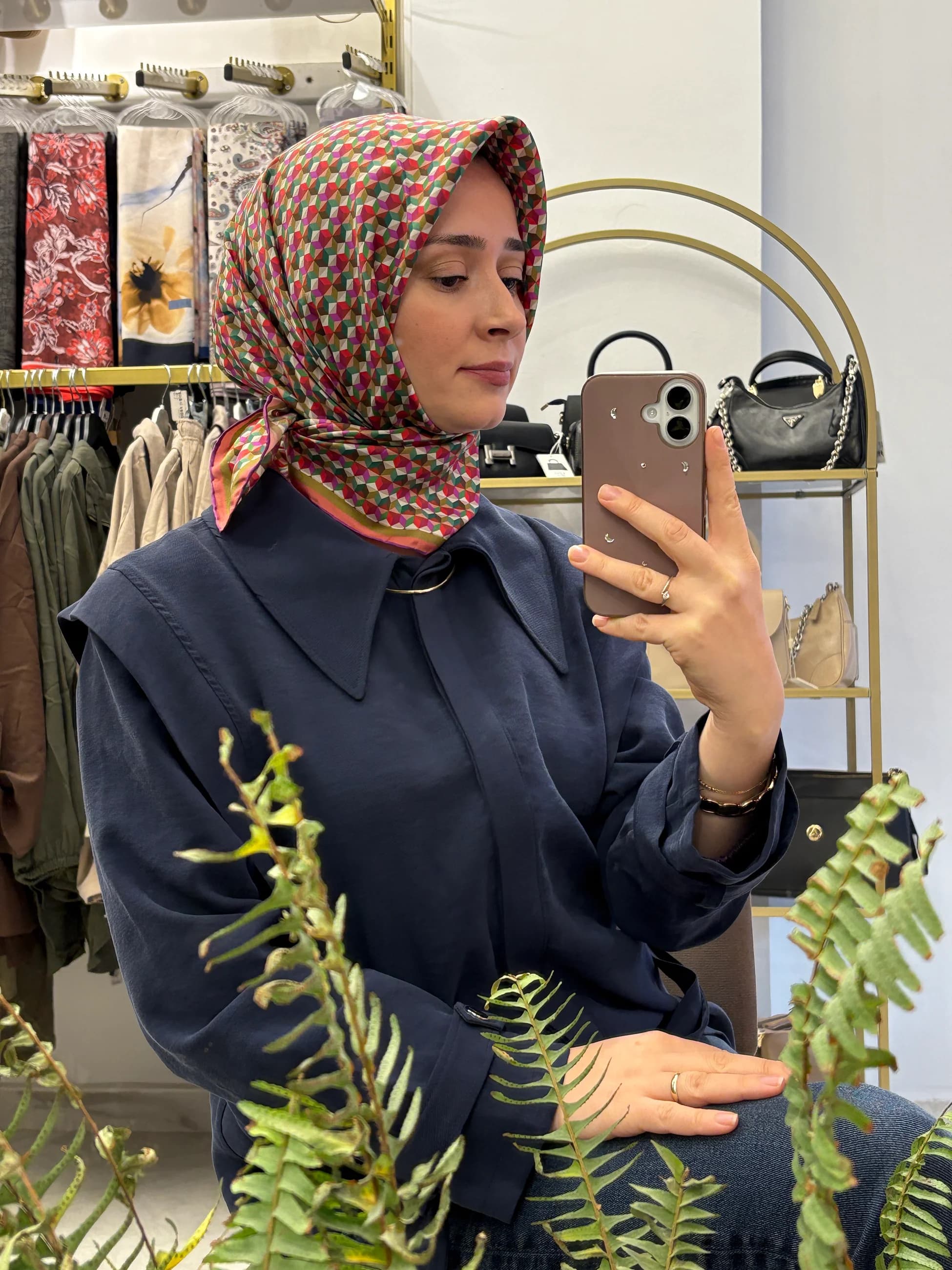 Levidor Tivil İpek Eşarp
