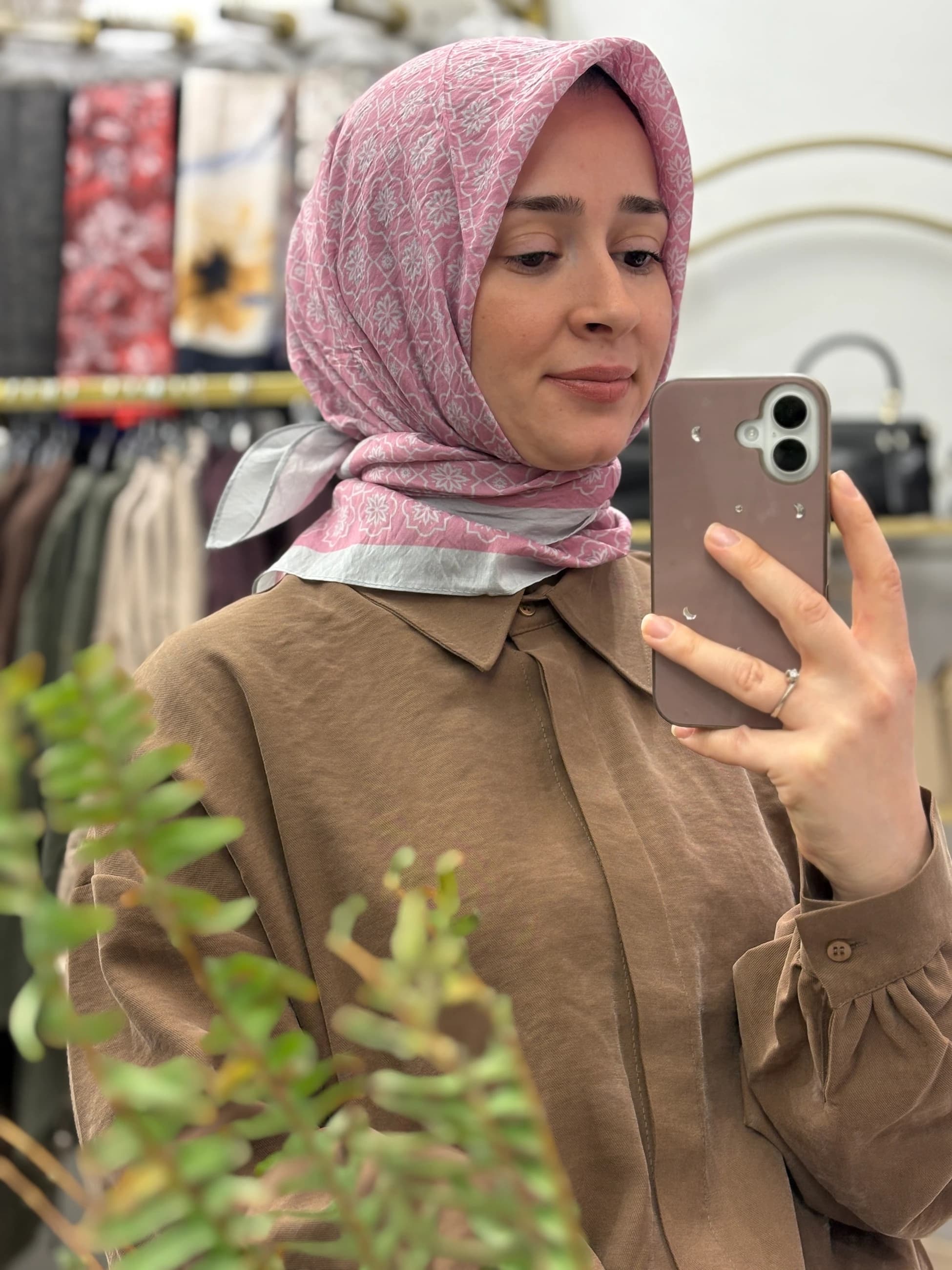 Belli Paulista Eşarp